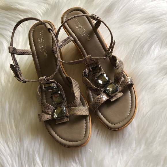 New! Italian cork wedges size 8.5 - Picture 2 of 6